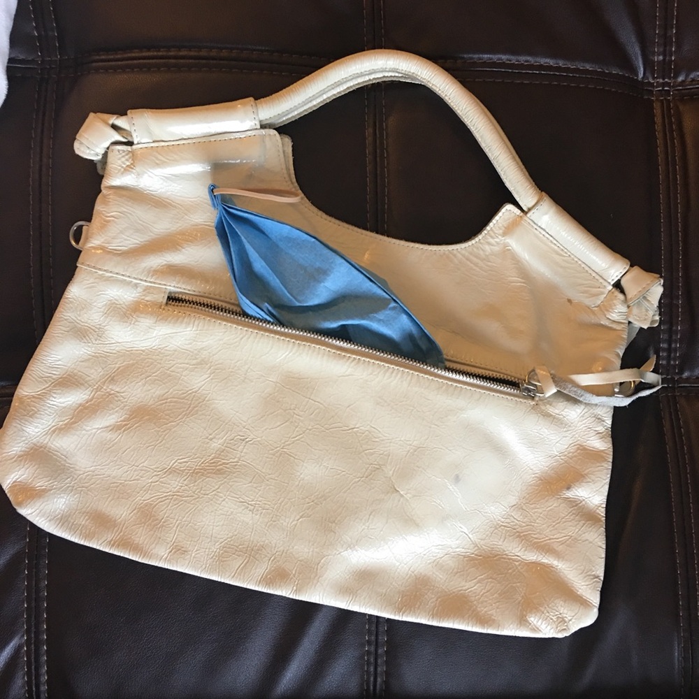 Foley Corrina, White hobo fold crossbody purse